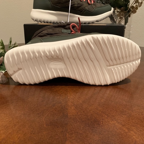 Champion Loren Snow Jogger boots Olive NWT - Picture 4 of 7